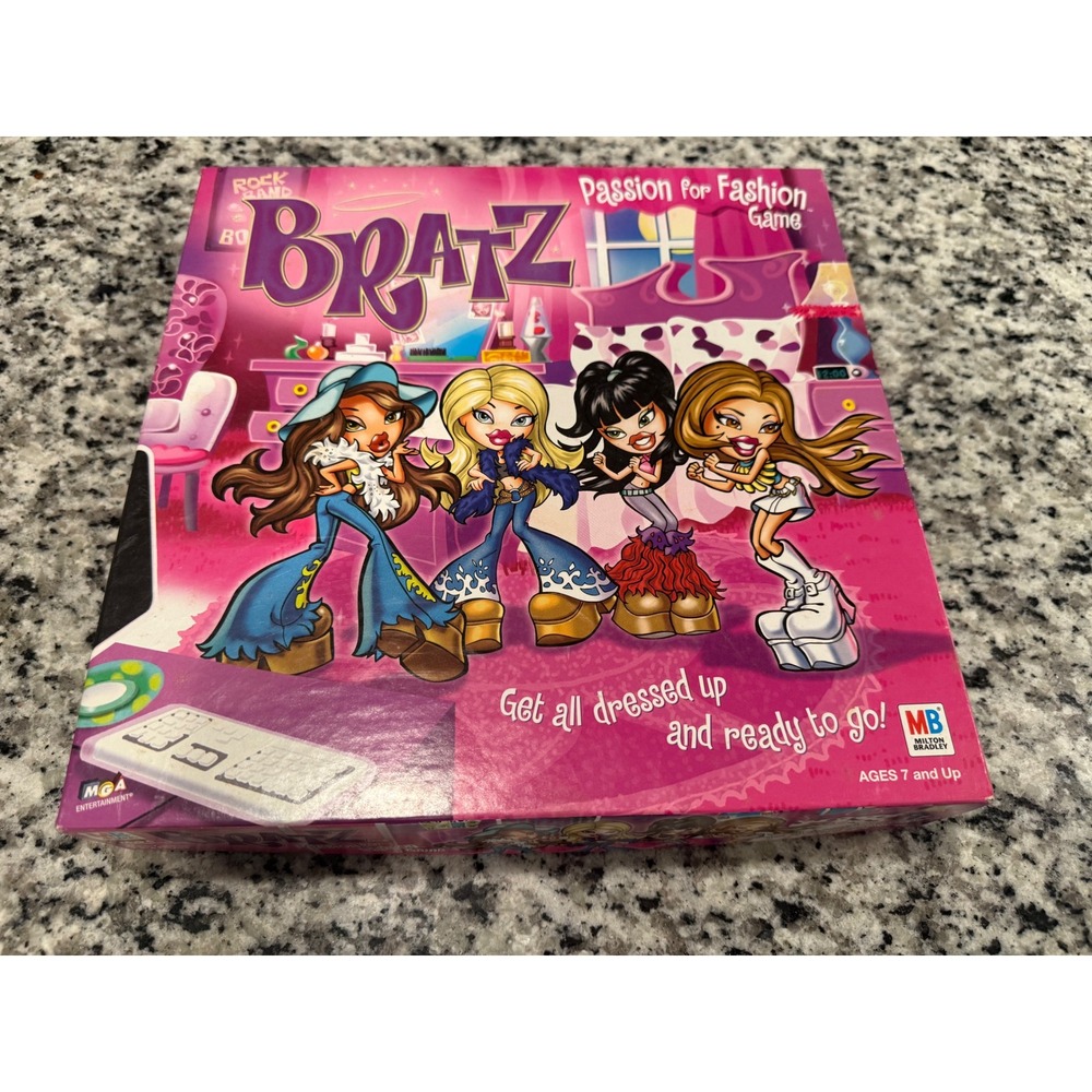 Vintage Bratz Passion for Fashion Board Game Complete Milton Bradley Hasbro MGA